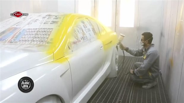 Fransız otomobilini İtalyan’a dönüştürdüler