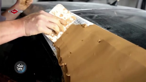 Fransız otomobilini İtalyan’a dönüştürdüler