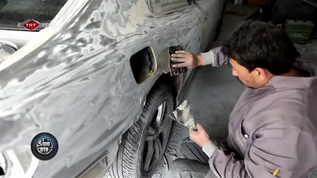 Fransız otomobilini İtalyan’a dönüştürdüler