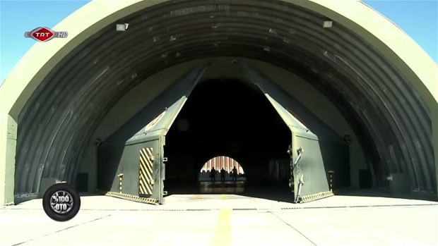 Fransız otomobilini İtalyan’a dönüştürdüler