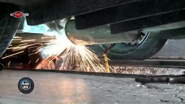 Fransız otomobilini İtalyan’a dönüştürdüler