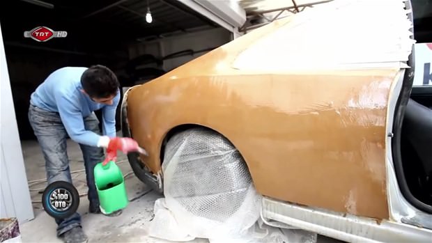 Fransız otomobilini İtalyan’a dönüştürdüler