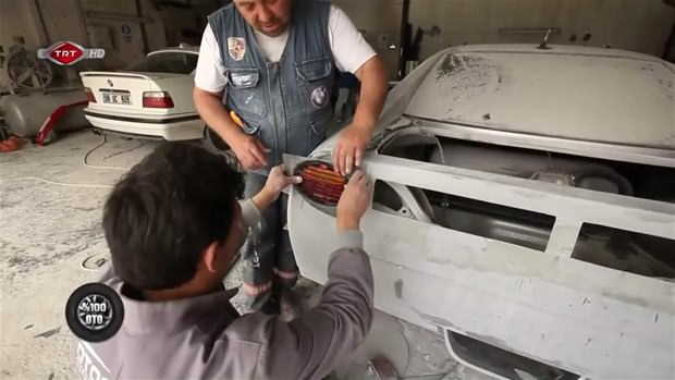 Fransız otomobilini İtalyan’a dönüştürdüler