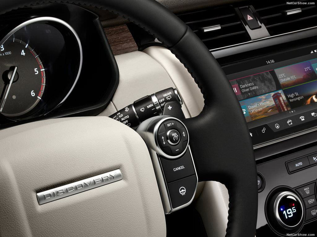 Yeni Land Rover Discovery Türkiye’de satışa sunuldu