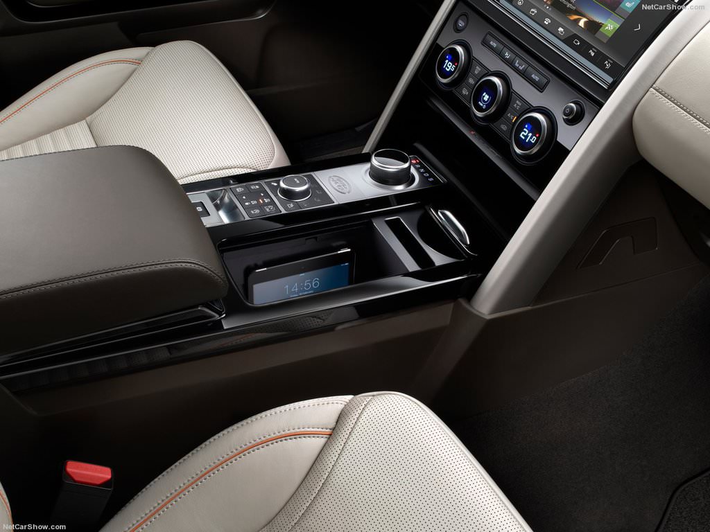 Yeni Land Rover Discovery Türkiye’de satışa sunuldu