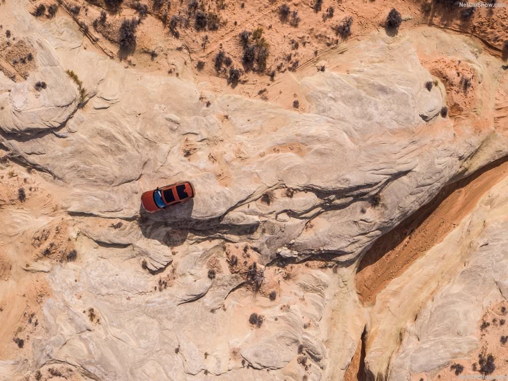 Yeni Land Rover Discovery Türkiye’de satışa sunuldu