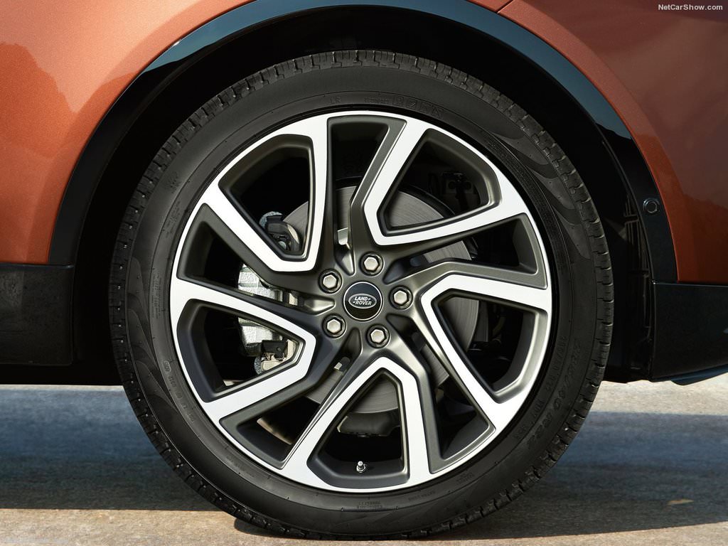 Yeni Land Rover Discovery Türkiye’de satışa sunuldu