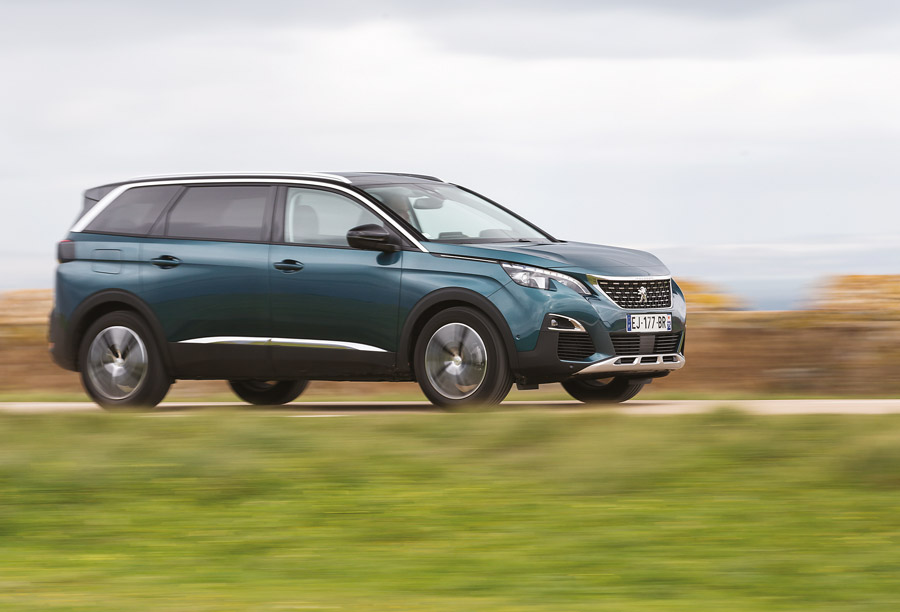 SÜRÜŞ İZLENİMİ · Peugeot 5008