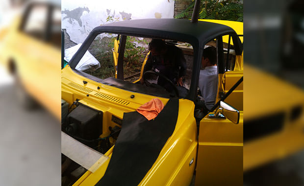 1977 model efsane Anadol'u sıfırdan topladı