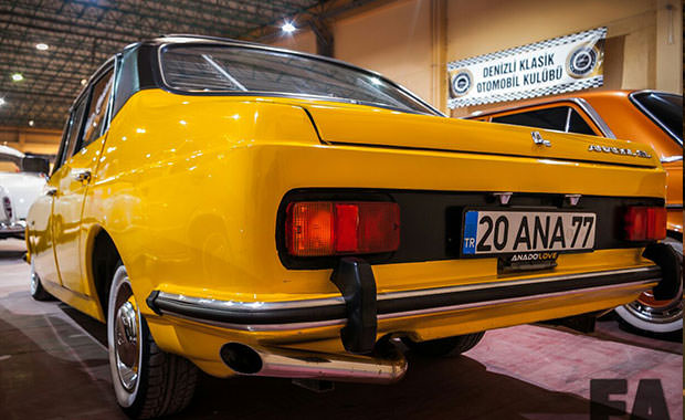 1977 model efsane Anadol'u sıfırdan topladı