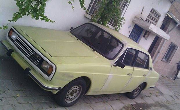 1977 model efsane Anadol'u sıfırdan topladı