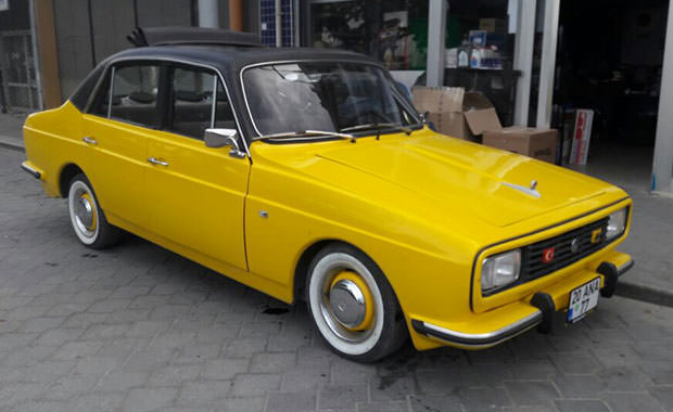 1977 model efsane Anadol'u sıfırdan topladı