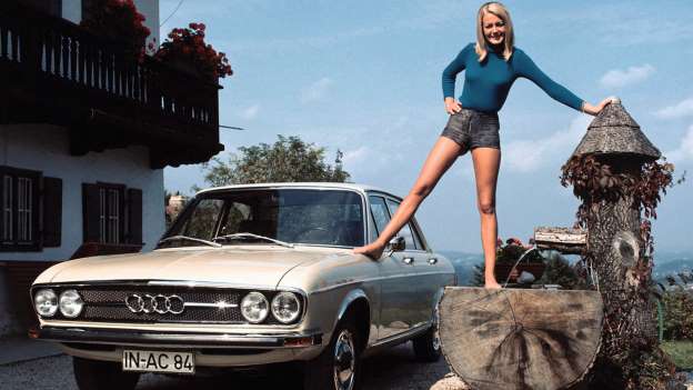 Otomobillere ait en garip reklam fotoğrafları