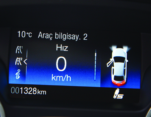 TEST · Ford Focus RS