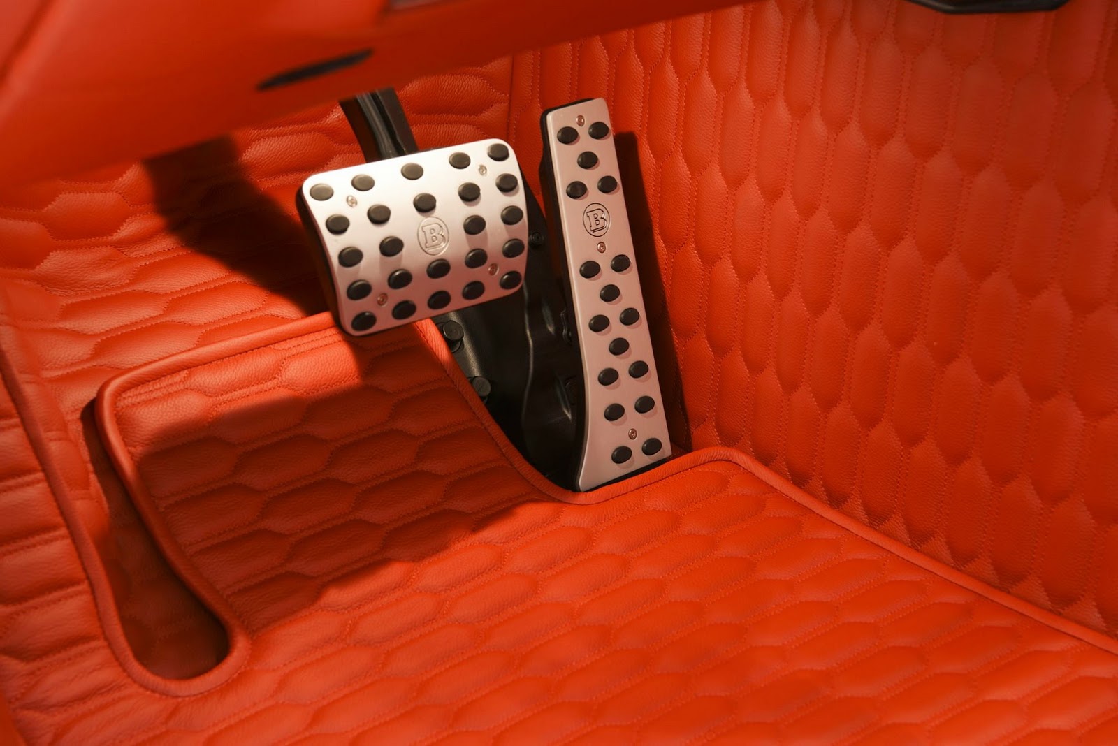 Brabus 850 Cabrio ortaya çıktı