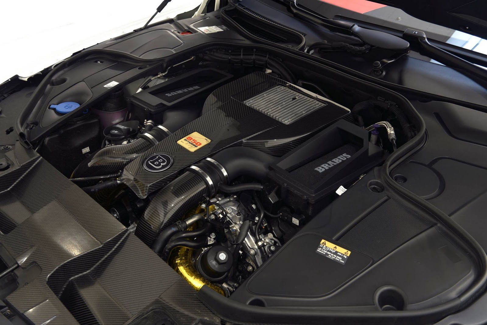 Brabus 850 Cabrio ortaya çıktı