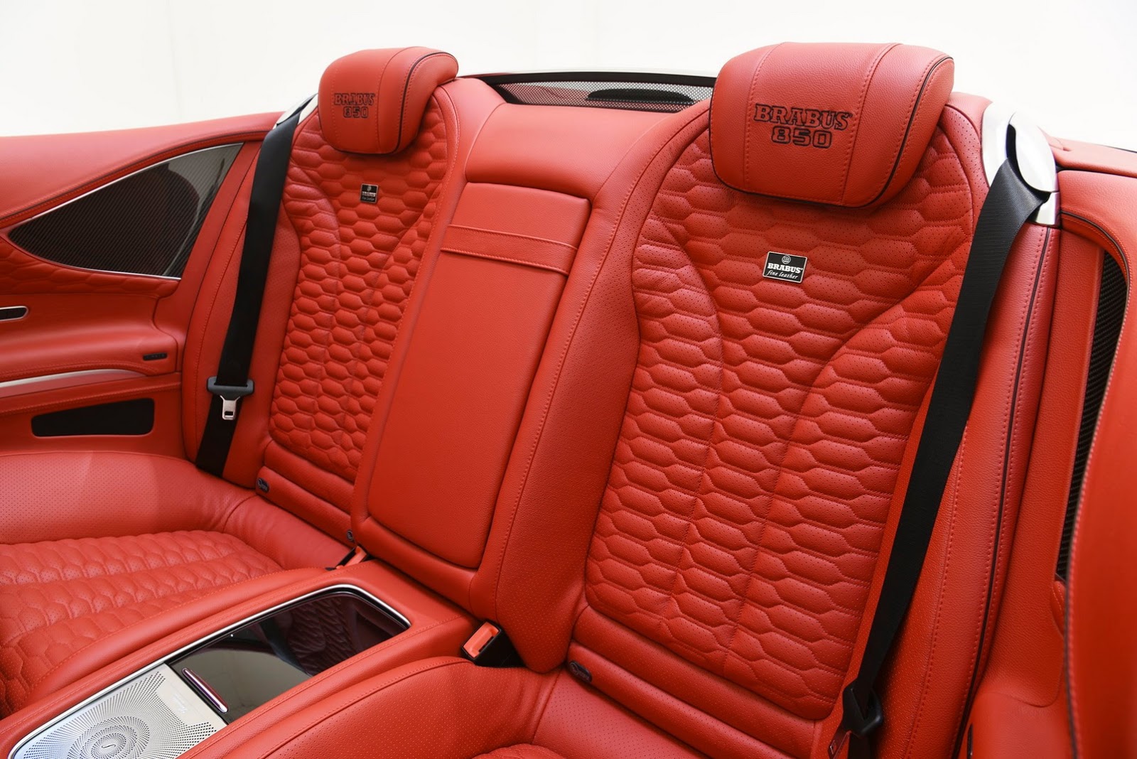 Brabus 850 Cabrio ortaya çıktı