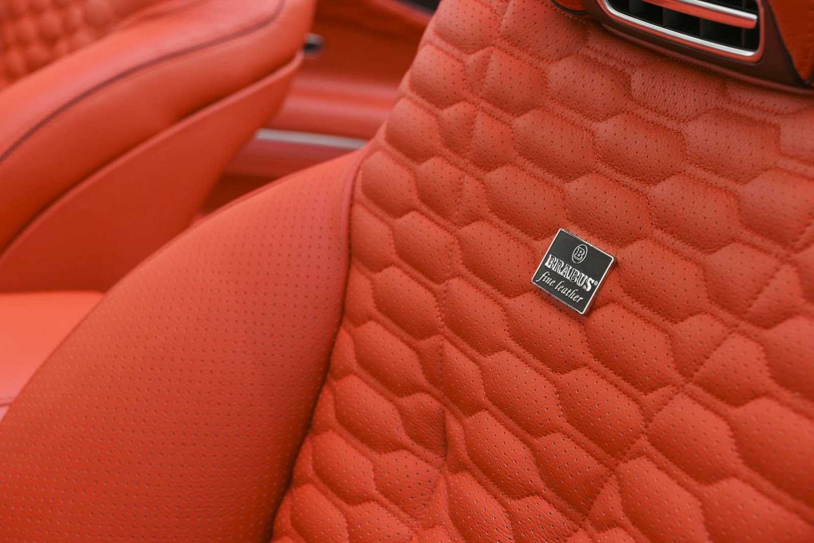 Brabus 850 Cabrio ortaya çıktı