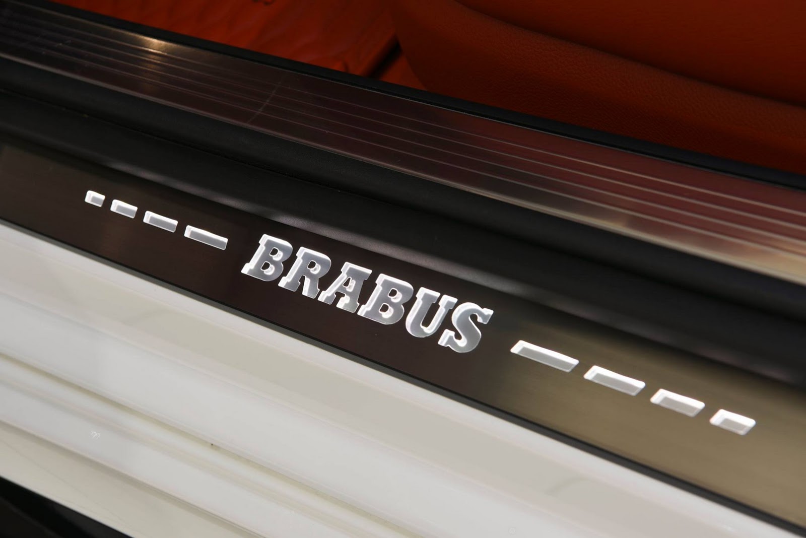 Brabus 850 Cabrio ortaya çıktı