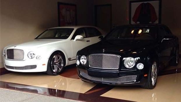 Floyd Mayweather lüks otomobilini satıyor