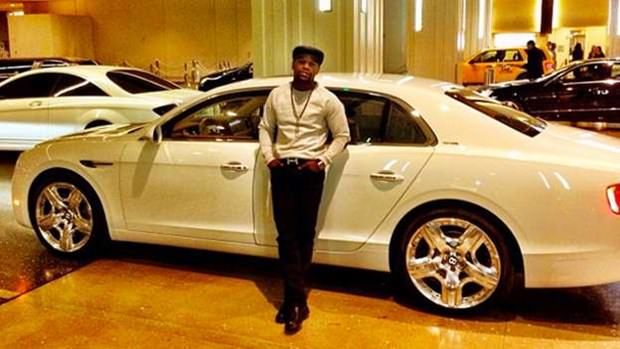 Floyd Mayweather lüks otomobilini satıyor