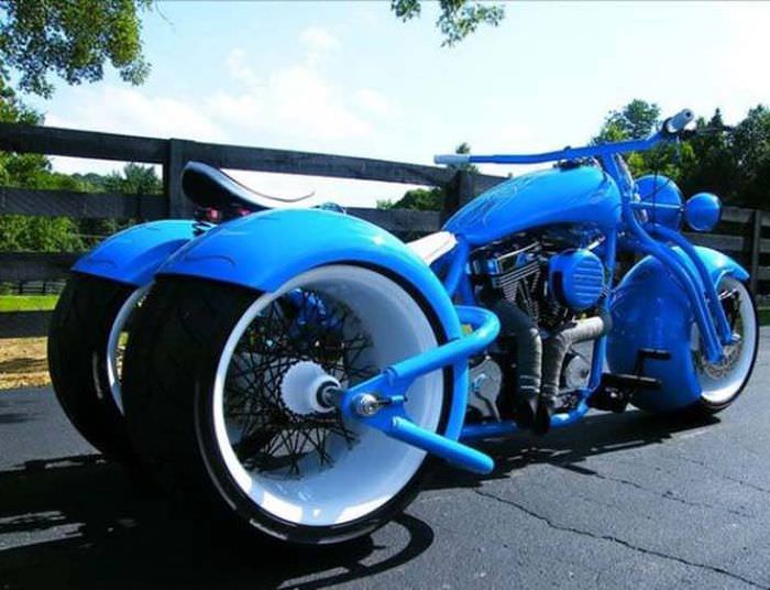 Yollarda görebileceğiniz en çirkin araçlar!  