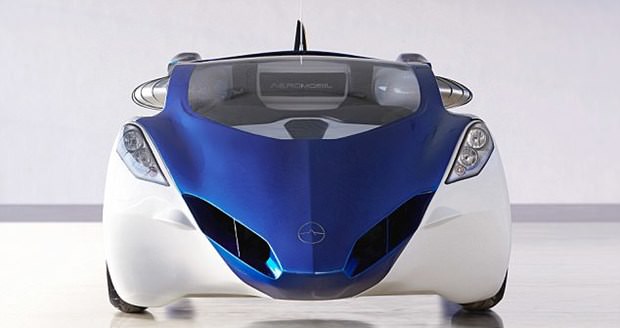 Uçan otomobil için ön siparişler başlıyor 