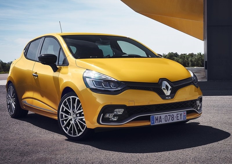 Renault, İstanbul Autoshow'a sürprizlerle geliyor