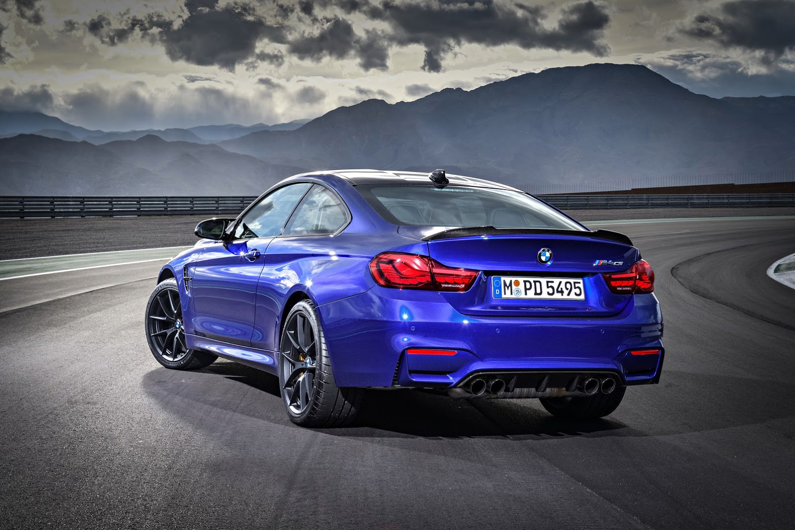  2018 BMW M4 CS