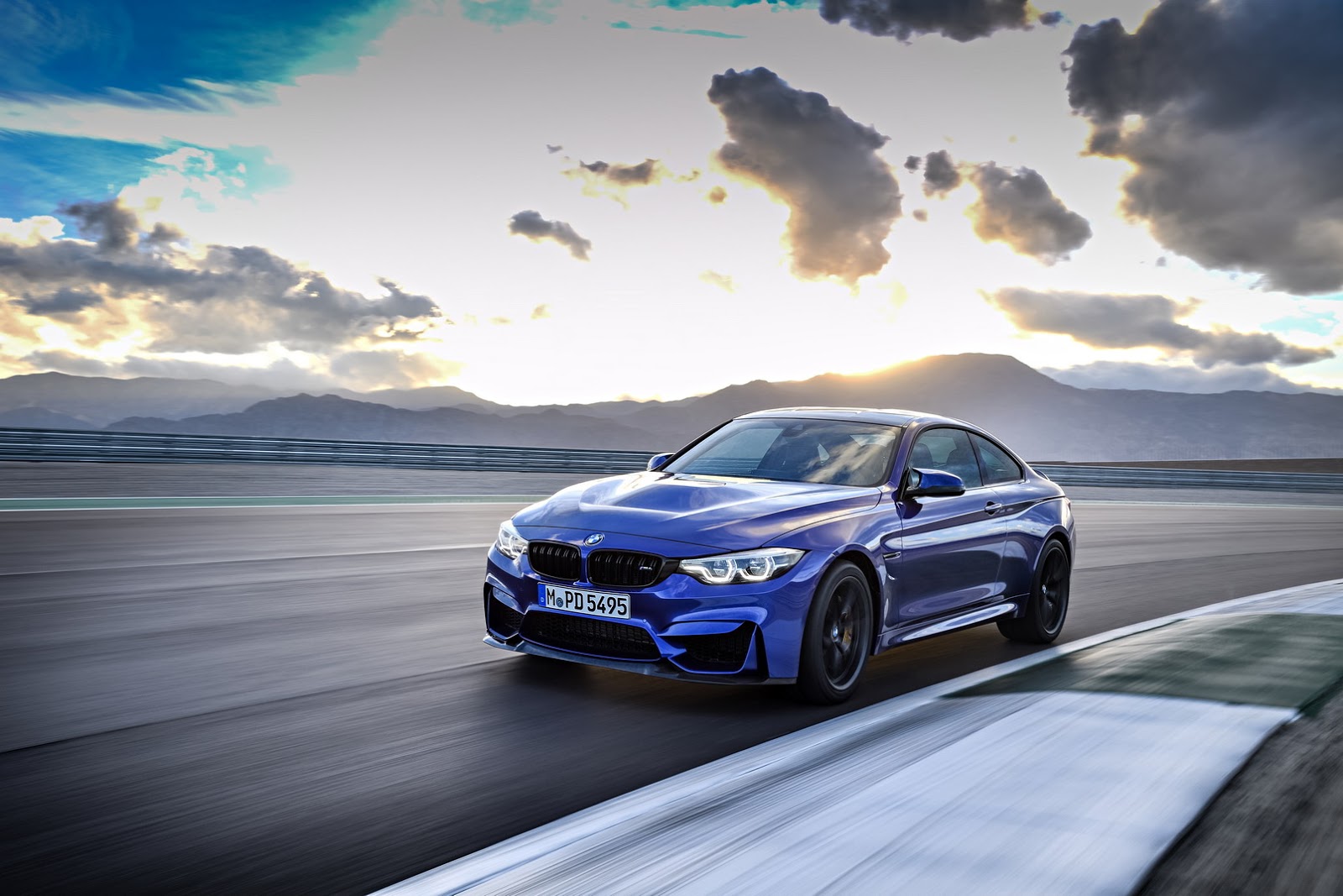  2018 BMW M4 CS