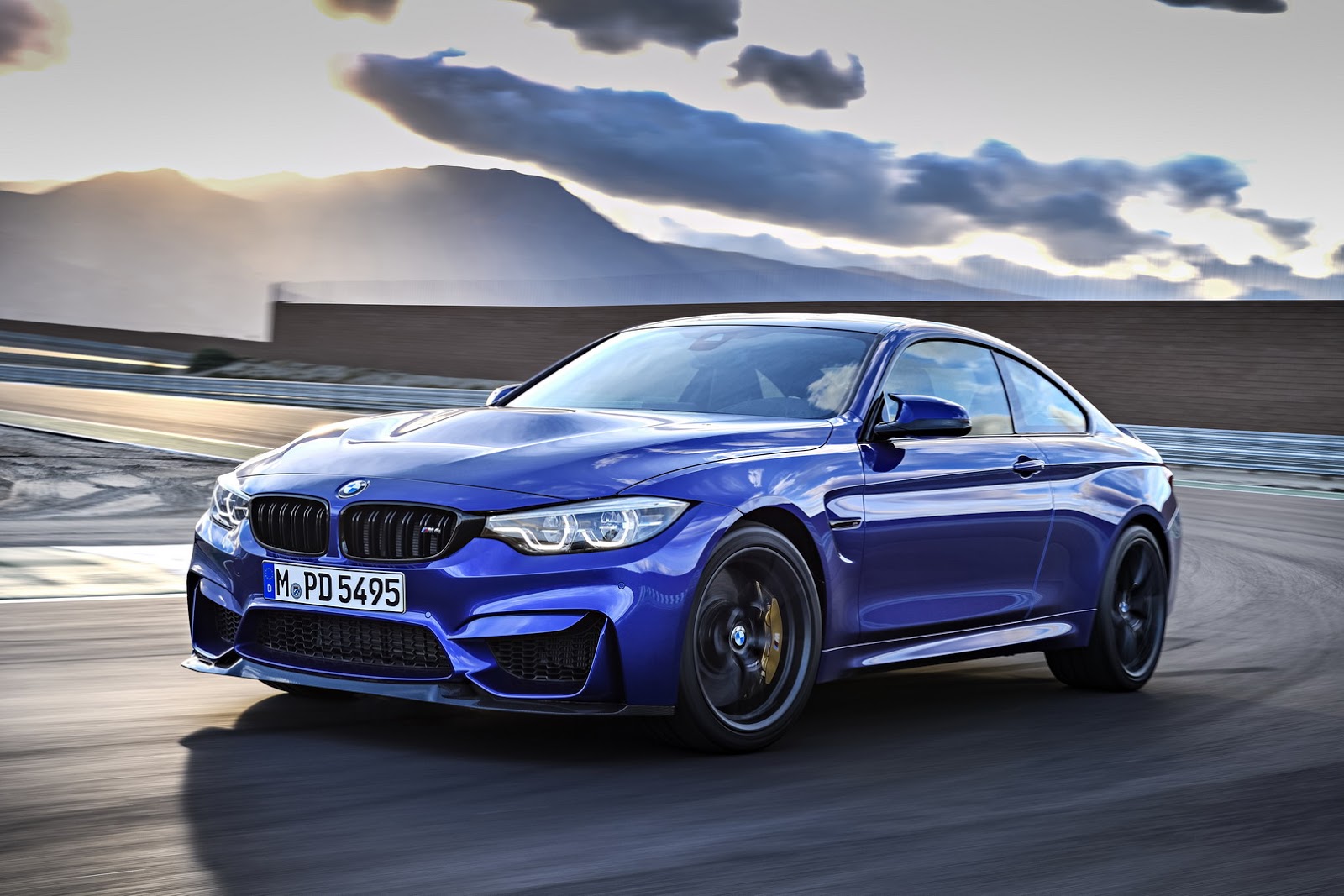  2018 BMW M4 CS