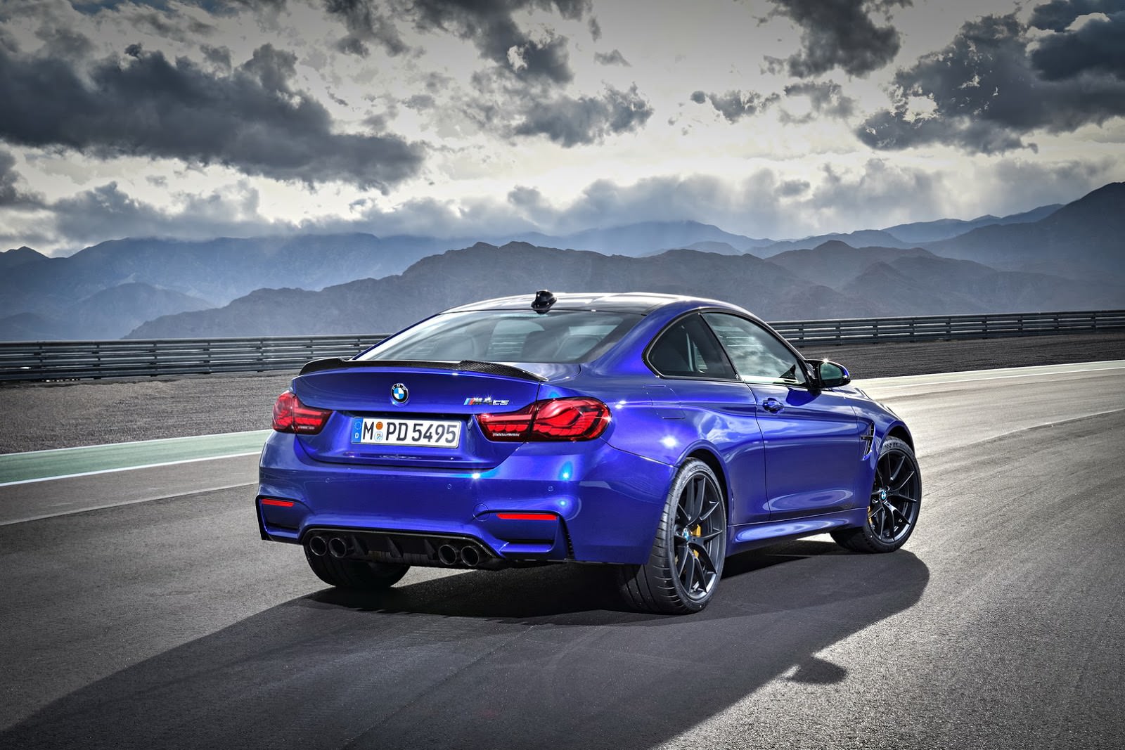  2018 BMW M4 CS