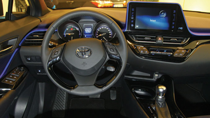SÜRÜŞ İZLENİMİ · Toyota C-HR 1.8 Hybrid