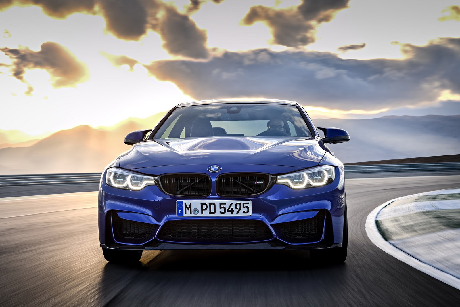 2018 BMW M4 CS
