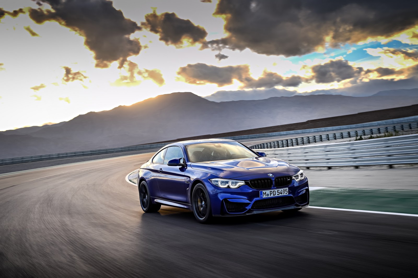  2018 BMW M4 CS