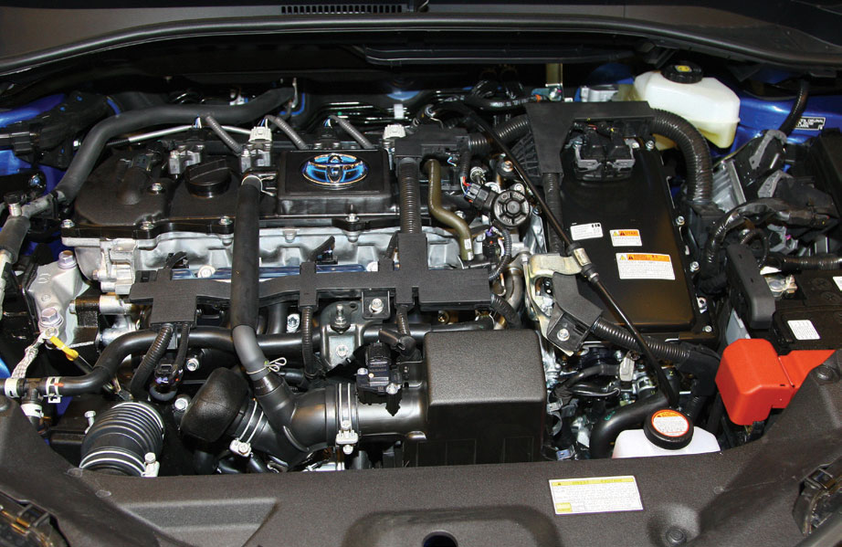 SÜRÜŞ İZLENİMİ · Toyota C-HR 1.8 Hybrid