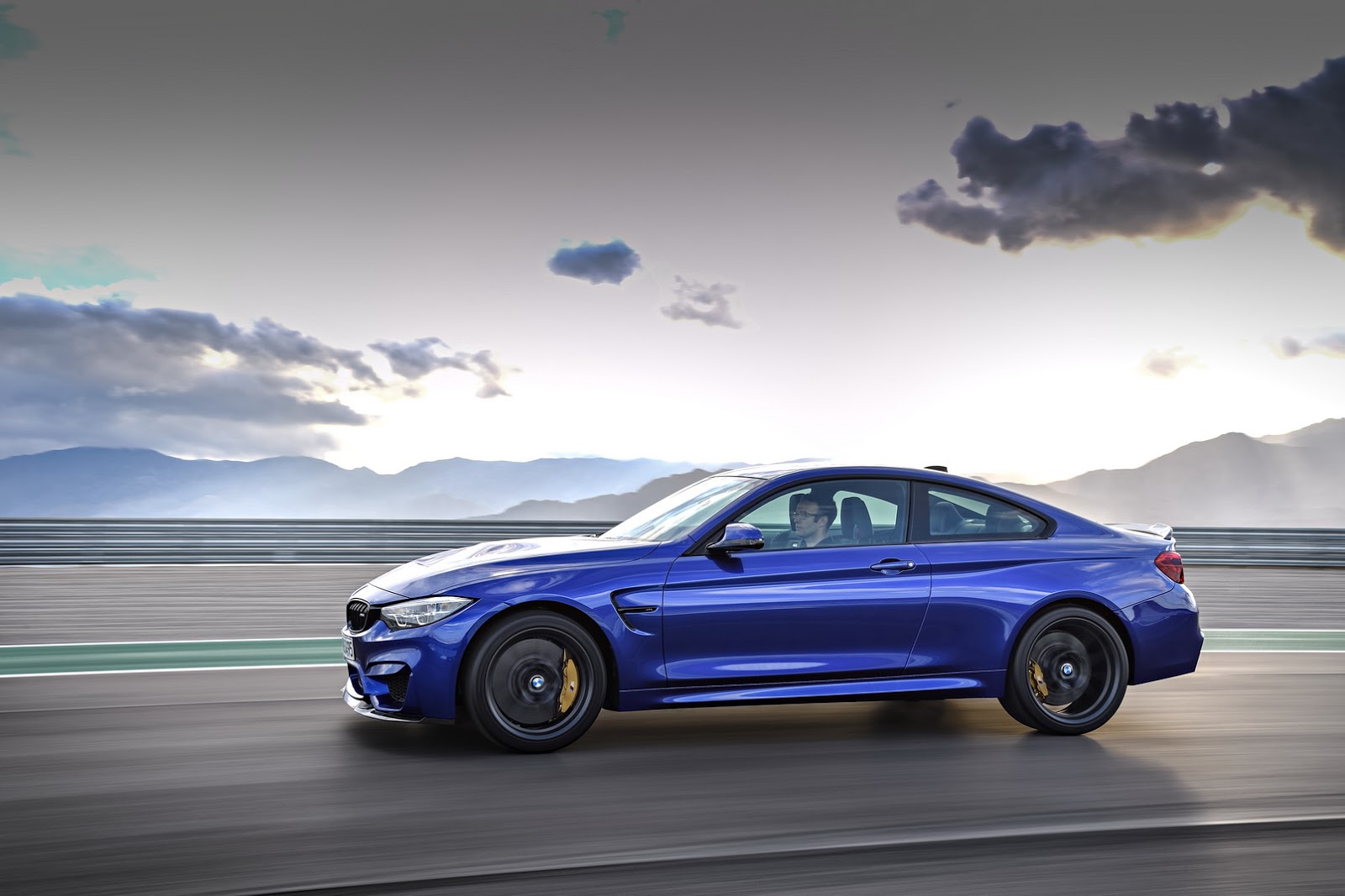2018 BMW M4 CS