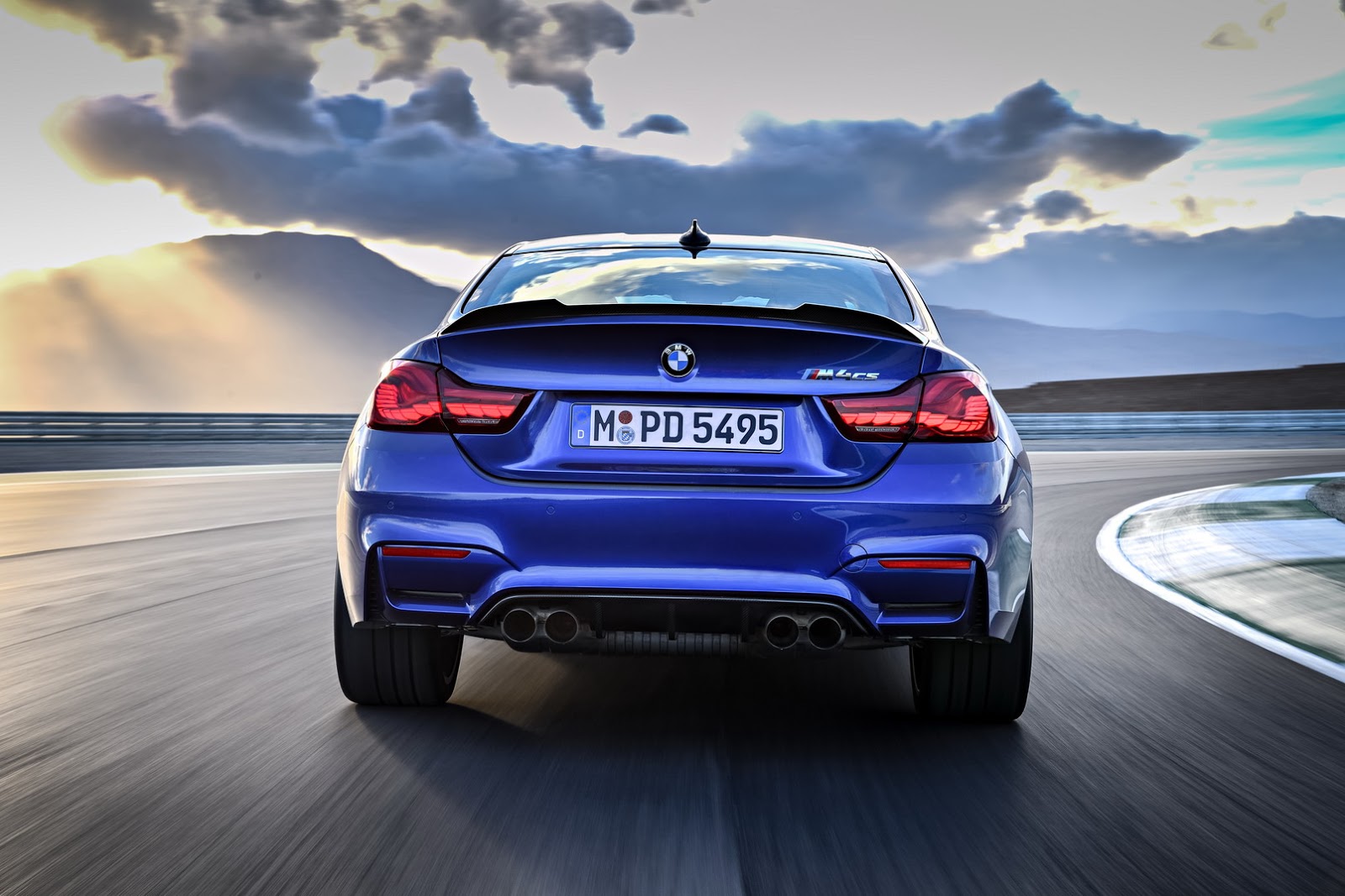  2018 BMW M4 CS