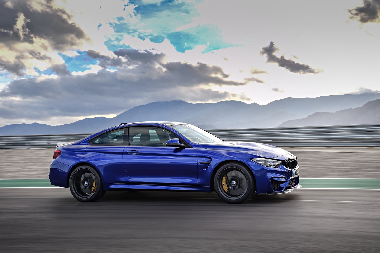  2018 BMW M4 CS