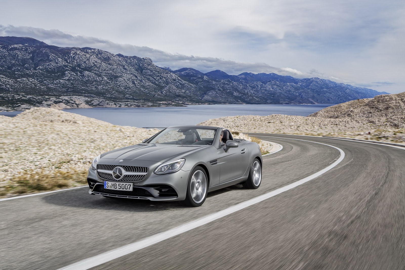 2017 Mercedes-Benz SLC