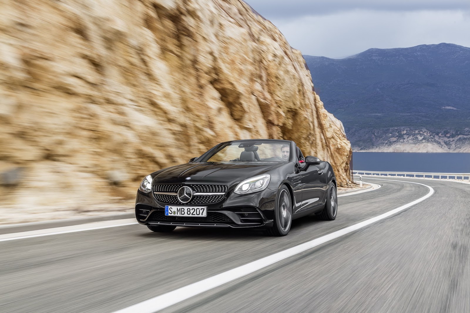 2017 Mercedes-Benz SLC