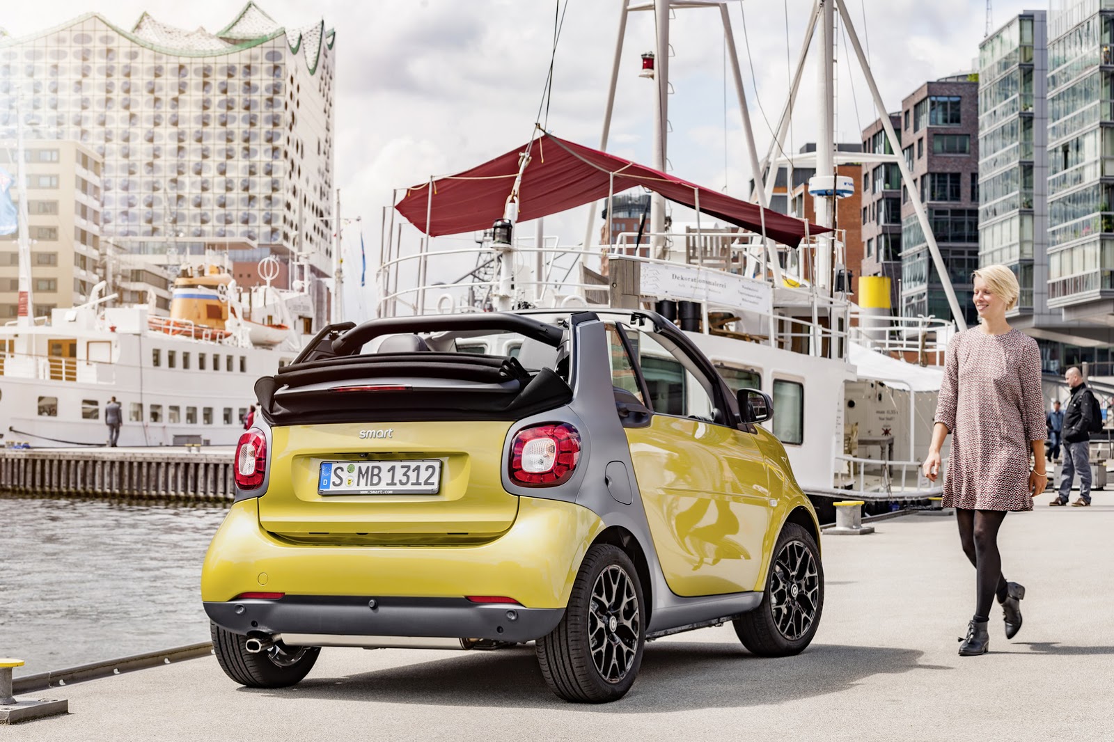 2016 smart fortwo Cabrio