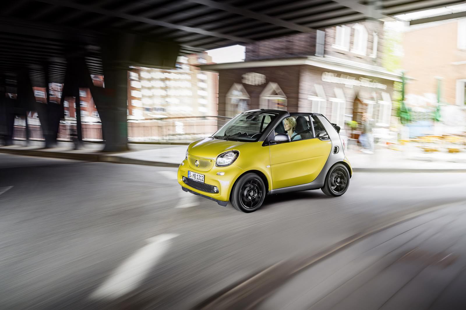 2016 smart fortwo Cabrio