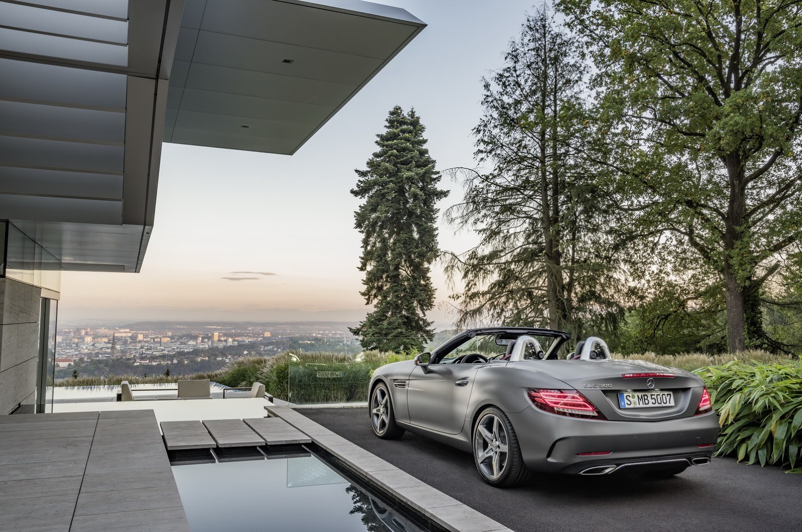 2017 Mercedes-Benz SLC