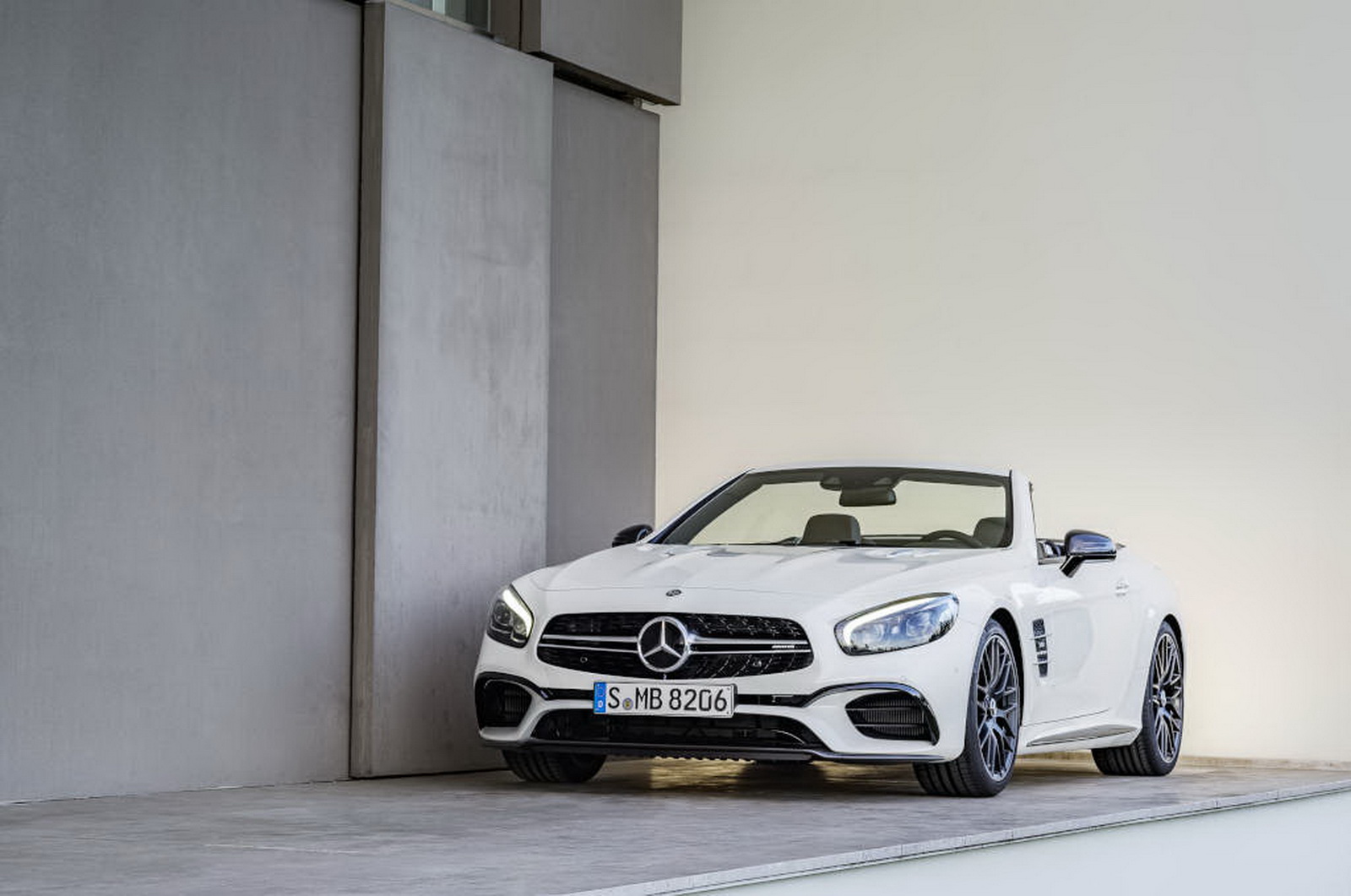 2017 Mercedes-Benz SL