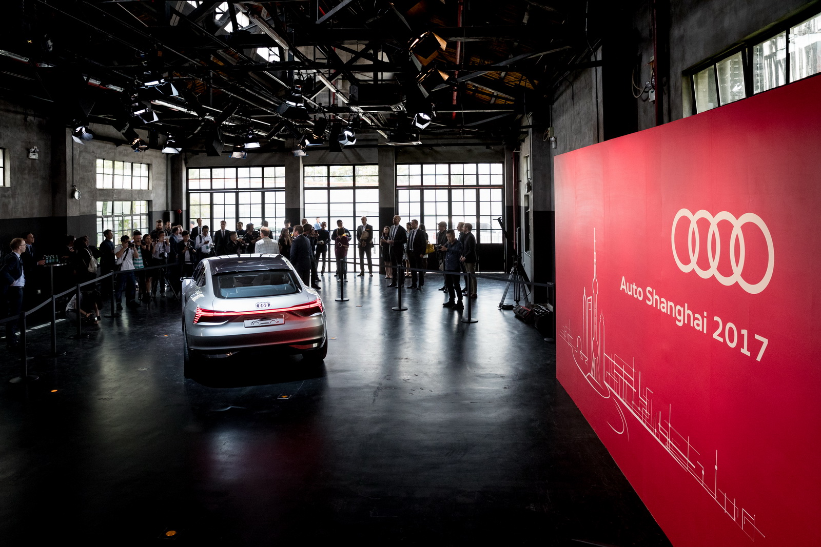 2017 Audi e-tron Sportback Concept