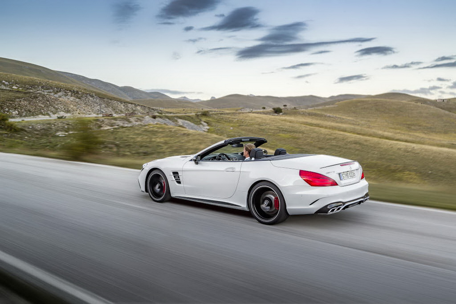 2017 Mercedes-Benz SL