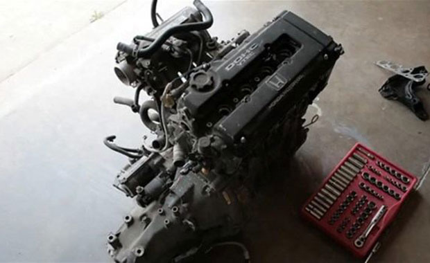 Honda CRX’in yenilenme serüveni