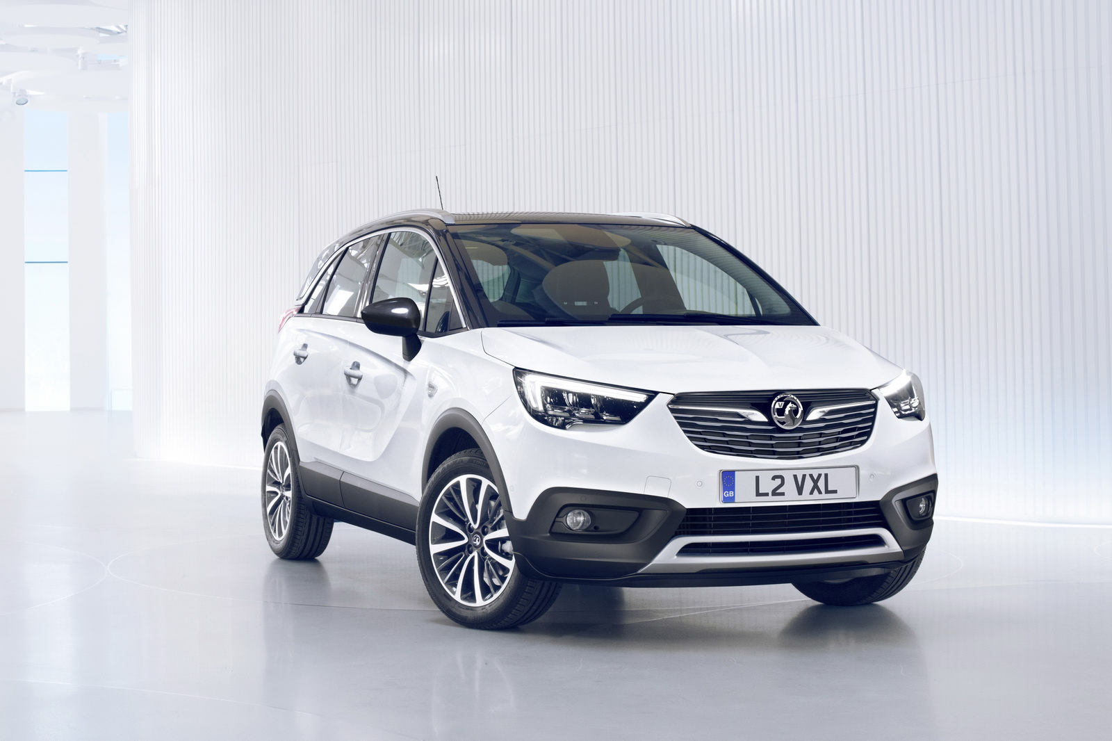 Opel’in yeni modeli bantlardan indi