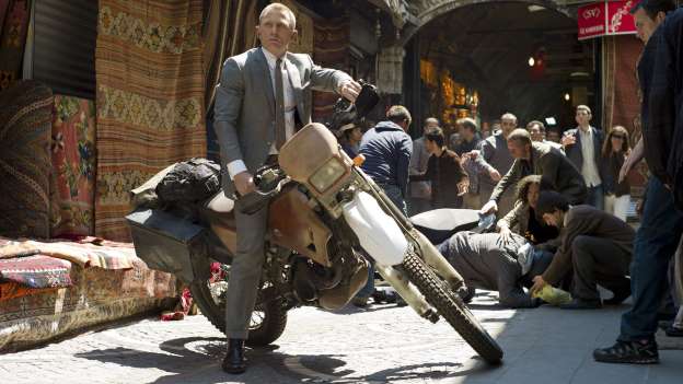 James Bond filmlerinde kullanılan otomobiller